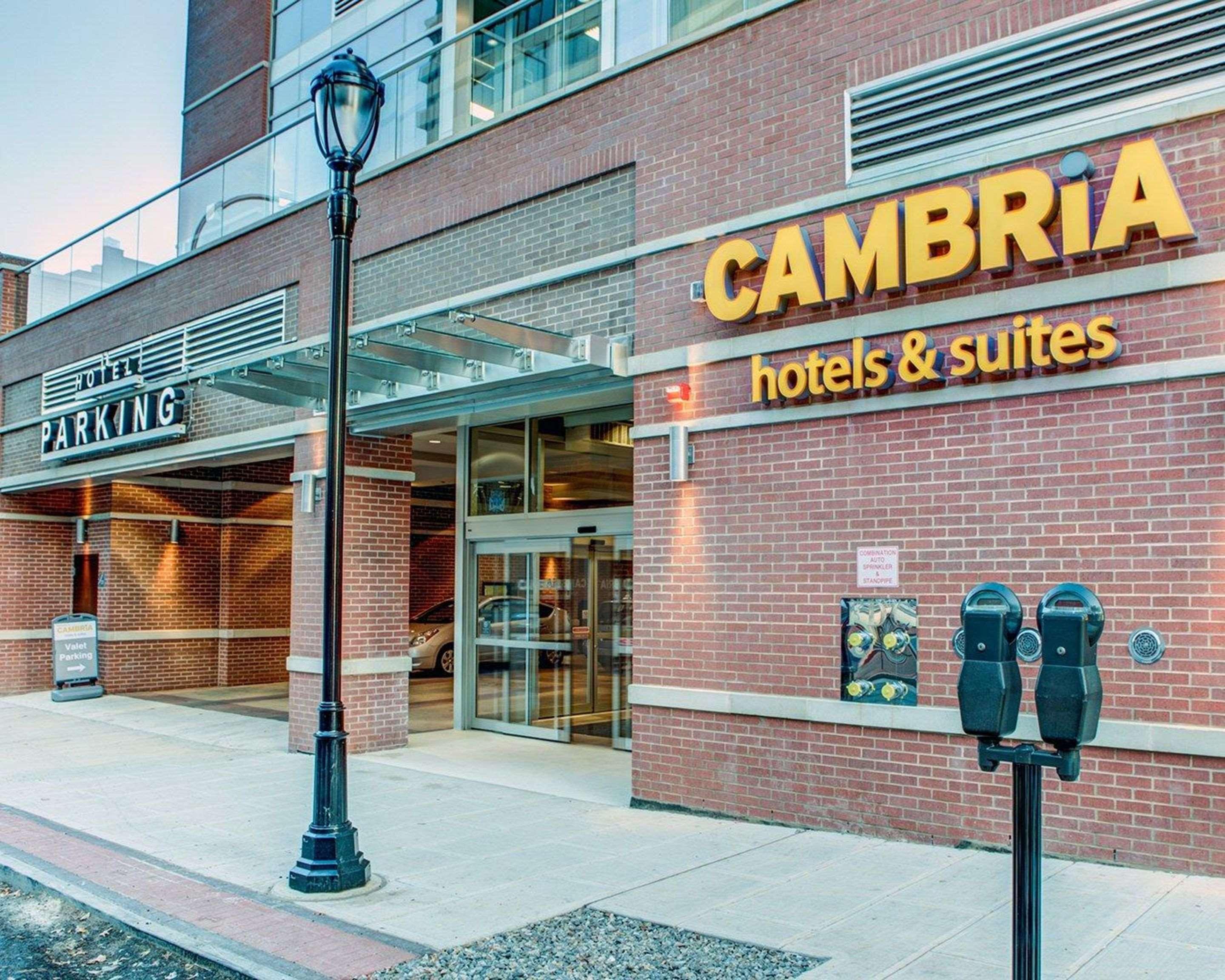 Cambria Hotel White Plains - Downtown Bagian luar foto