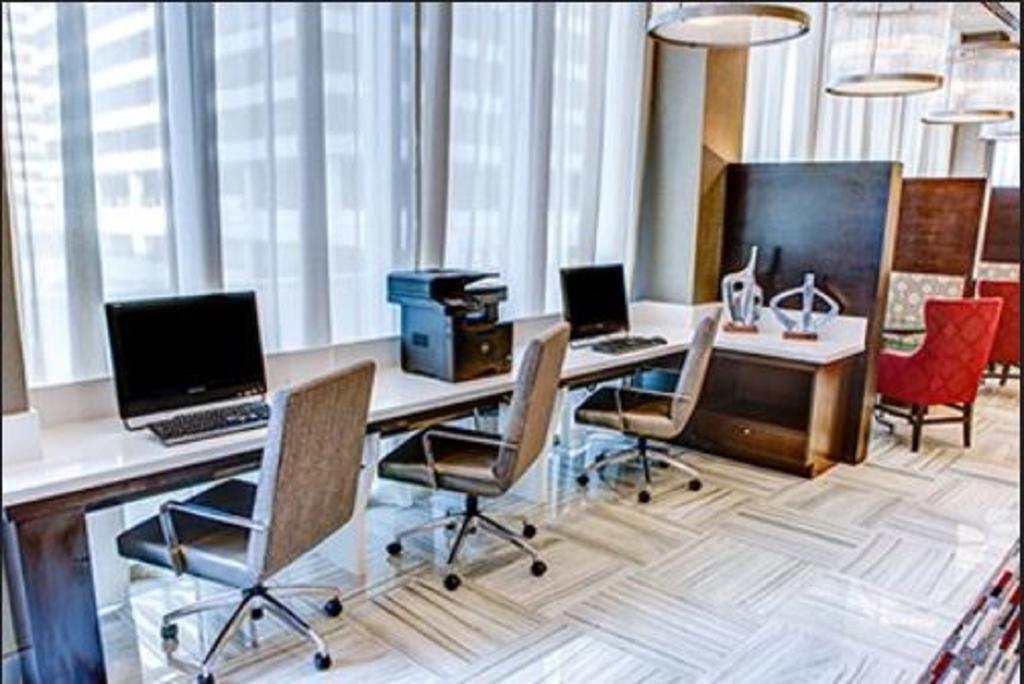 Cambria Hotel White Plains - Downtown Bagian luar foto