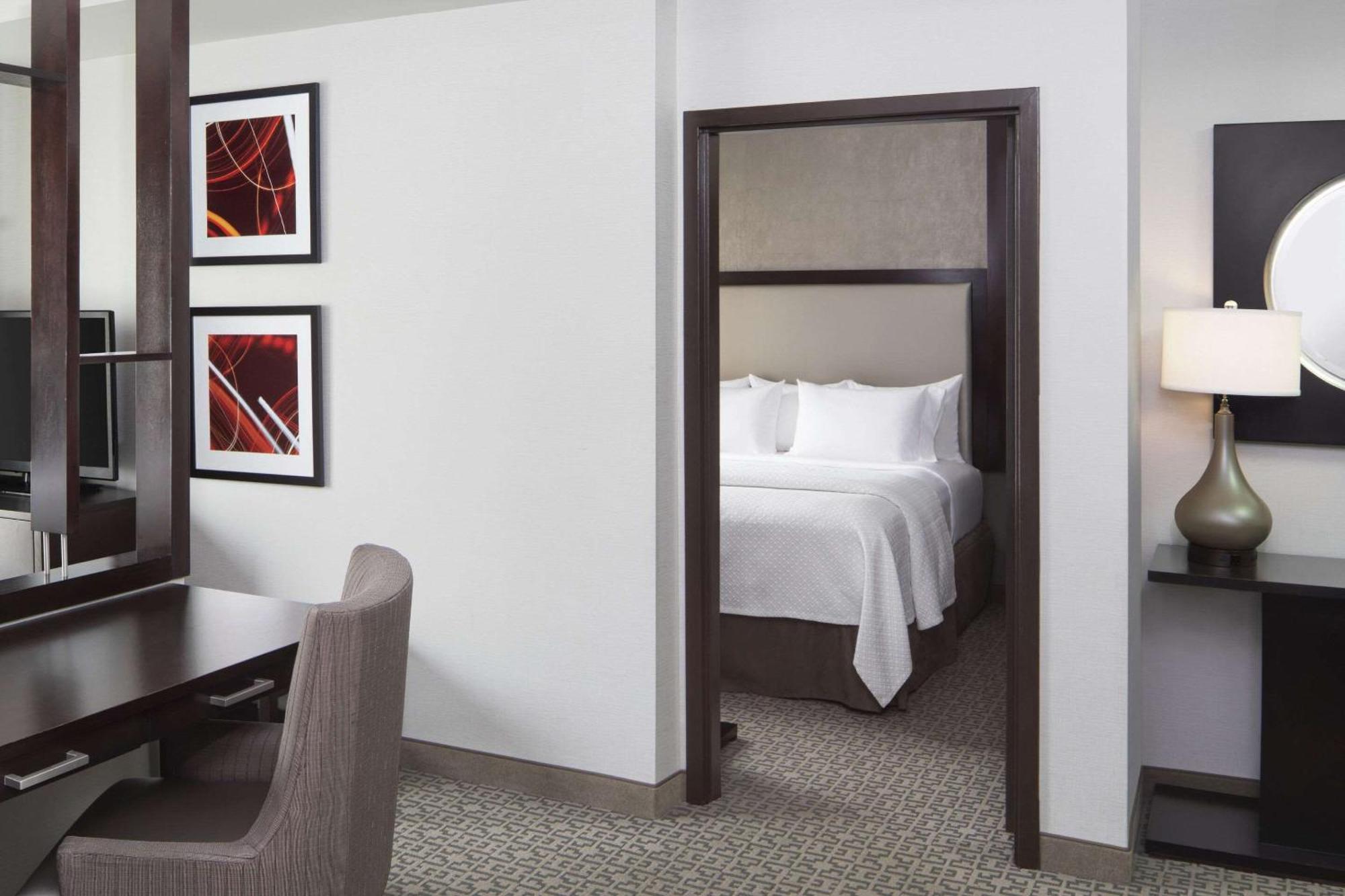 Cambria Hotel White Plains - Downtown Bagian luar foto