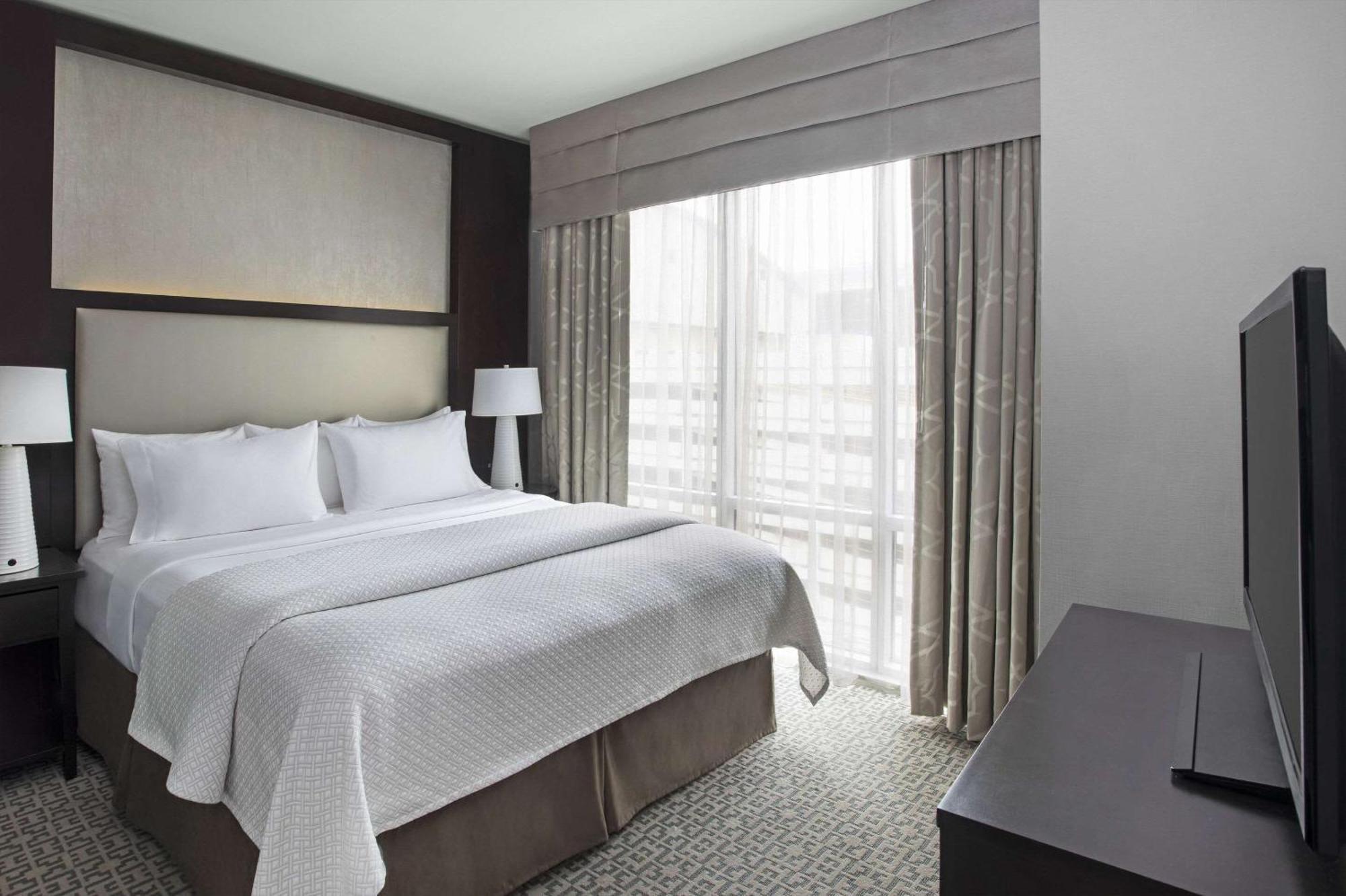 Cambria Hotel White Plains - Downtown Bagian luar foto