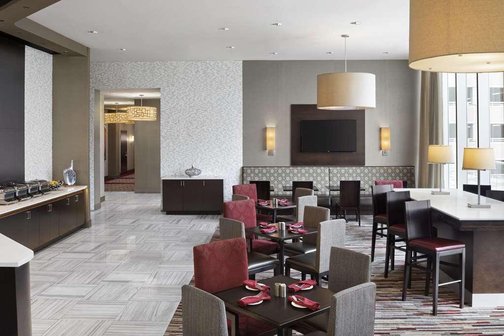 Cambria Hotel White Plains - Downtown Restoran foto